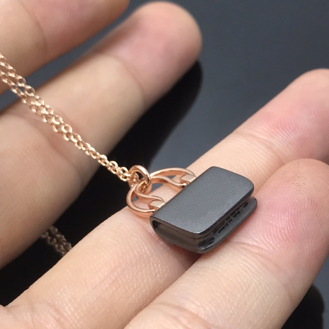 [Legendary Jewelrys]WOMEN'S HM AMULETTES CONSTANCE PENDANT NECKLACE